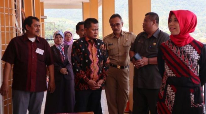 Ketua DPRD Jabar Pantau Pelaksanaan UNBK