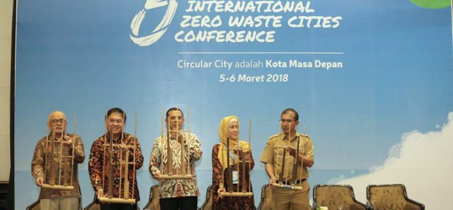 Kota Bandung Pertama Penyelenggara IZWCC