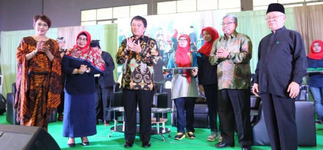 Pjs Wali Kota Bandung Tekankan Pentingnya Gizi Seimbang Bagi Anak dan Bumil