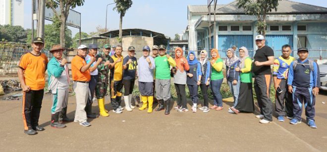 Pj Wali Kota Bandung, M. Solihin; Pasar Tradisional Bersih Akan Tetap Diminati Konsumen