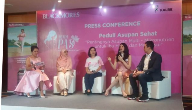 Blackmores Kampanyekan Bunda Peduli Asupan Sehat di Bandung