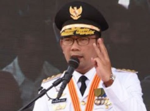 Ridwan Kamil Sampaikan Visi dan Misi Pada Sidang Paripurna Istimewa DPRD Jabar