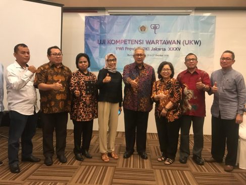 PWI Kerjasama dengan PT Gajah Tunggal Gelar UKW ke-35
