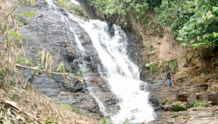 Potensi Wisata Air Terjun Di Campang Gijul Perlu Perhatian