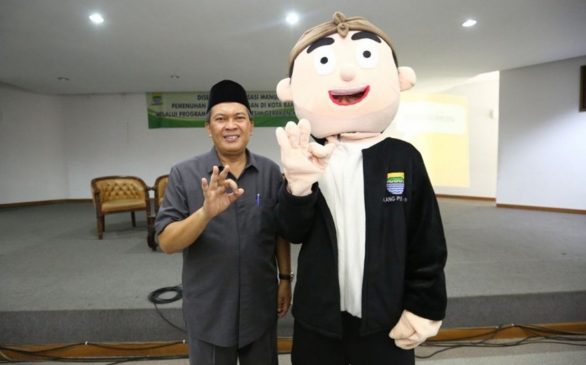Wali Kota Bandung; Kang PisMan Penjinak Bom Waktu Masalah Sampah