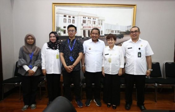 Wakil Wali Kota Bandung Dukung Kreasi Kota Bandung Mendunia