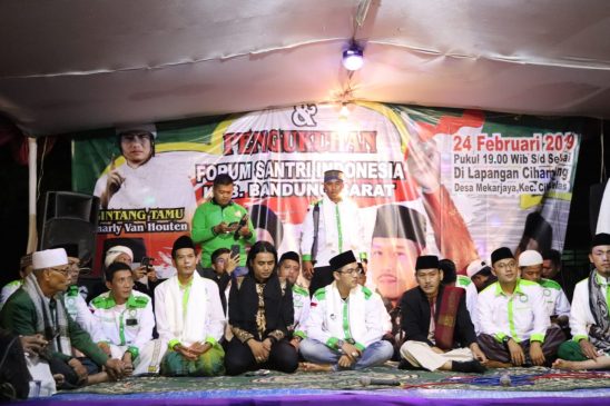 Dadan Tri Yudianto Kukuhkan kepengurusan FSI Kabupaten Bandung Barat