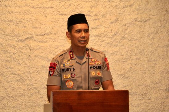 Kapolda Jabar Buka Bersama YPM Salman ITB