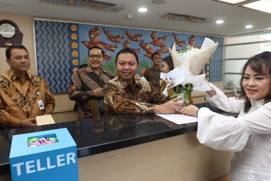Tidak Terlilit Kasus, bjb Manjakan Nasabah di Hari Pelanggan Nasional