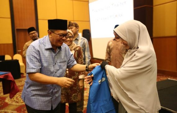 Pemkot Bandung Gandeng Dai Sosialisasikan Kang Pisman