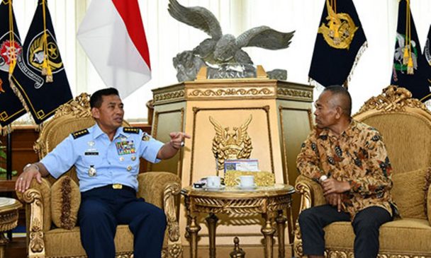 Tingkatkan Kerjasama, PWI Pusat Sambangi TNI AU