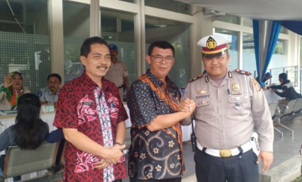 Bapenda KBB Bersama Satlantas Polres Cimahi Gelar Opsgab KTMDU di Triwulan I Tahun 2020