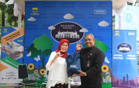 Sebanyak 325 Orang Warga Kota Bandung Lahir 25-26 Februari, Akan Dapat Kado Dari Wali Kota