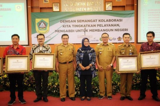 Dorong Optimalisasi Potensi Serapan Pajak Daerah, bank bjb Diganjar Penghargaan Oleh Pemkab Bogor