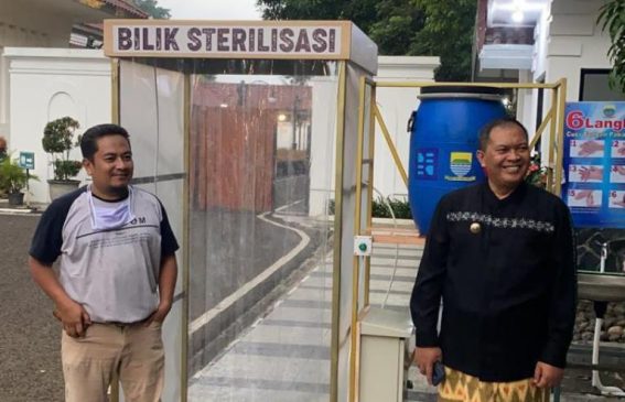 Pemkot Bandung Tengah Berupaya Hadirkan Bilik Disinfektan di Sejumlah Lokasi