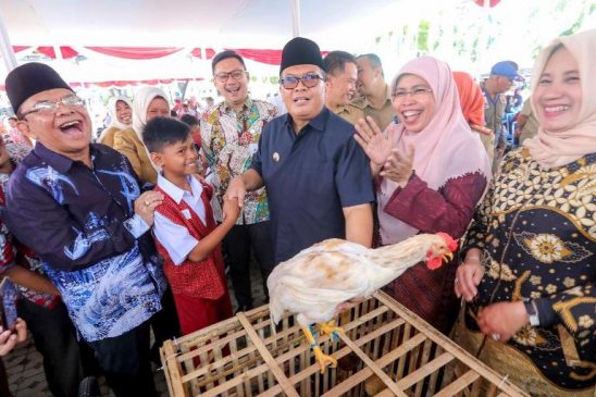 Program Pemeliharaan Ayam dan Cabai Kota Bandung Capai 90 Persen