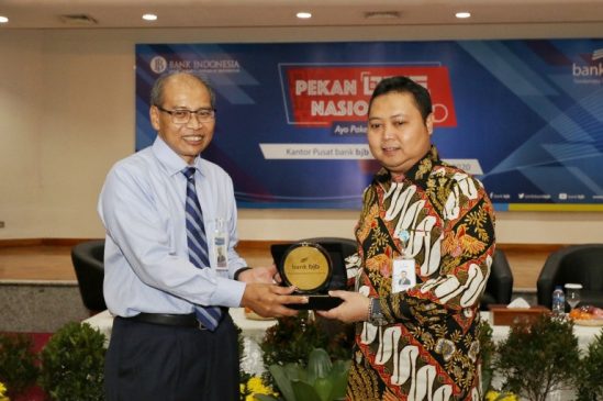 bank bjb Dorong Upaya Penerapan Teknologi Transaksi QRIS Kepada Karyawan dan Nasabah