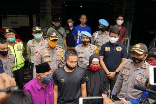 Polres Cimahi Polda Jabar Berhasil Ungkap Tindak Pidana Penipuan Warga Singapura