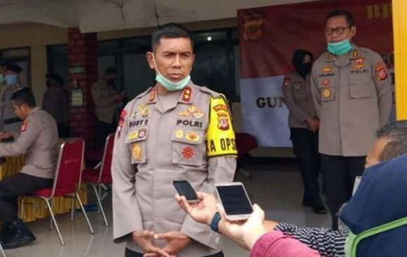 Kapolda Jabar Peringati Nuzulul Qur’an Bersama Jajaran Melalui Aplikasi Zoom