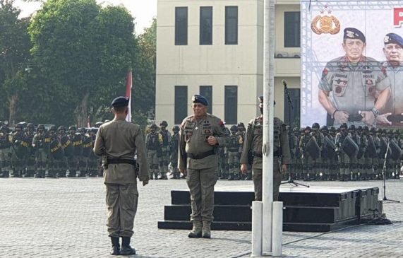 Dansat Brimob Polda Jabar Hadiri Upacara Pembukaan Perlombaan Kemampuan Brimob