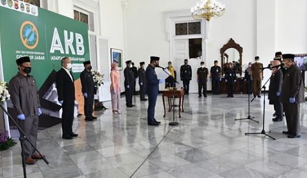 Gubernur Jabar Lantik Ida Wahida Hidayati Gantikan Toto Mohamad Toha Sebagai Sekretaris DPRD Jabar