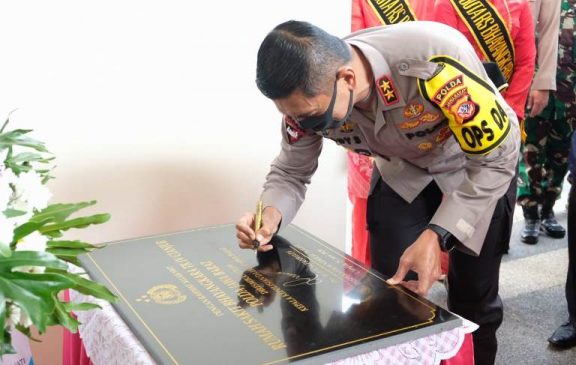 Kapolda Jabar Resmikan RS Bhayangkara TK IV Cianjur Polda Jabar