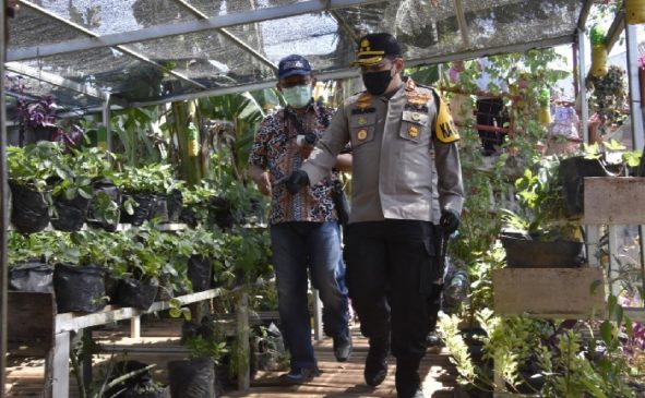 HUT Bhayangkara ke-74, Polres Bogor Polda Jabar Kukuhkan Kampung Tangguh Lodaya di Gunung Putri