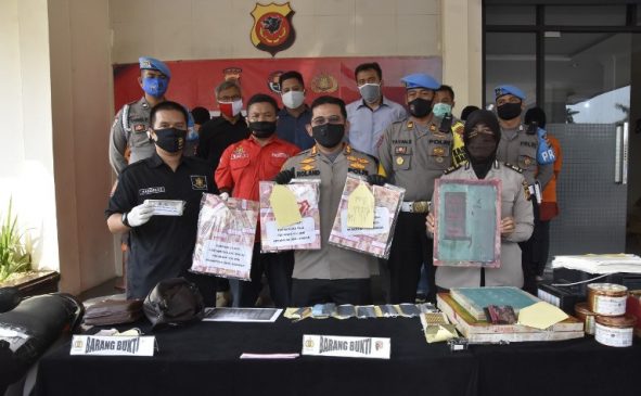 Polres Bogor Polda Jabar Tangkap 7 Orang Pelaku Kasus Jaringan Uang Palsu