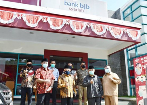 Ketua Komisi II DPRD Jabar Minta KCP bjb Syariah Diberikan Kewenangan Salurkan Kredit Mikro