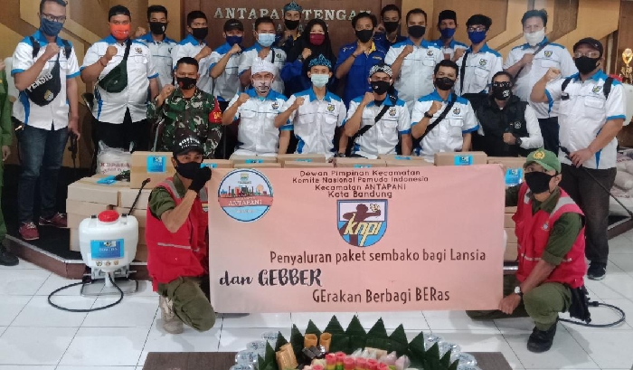 DPK KNPI Kecamatan Antapani Bersama Gebber Gelar Baksos Peduli Covid-19