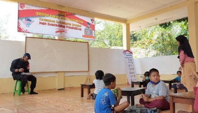Melalui Program BRAIN, Sat Brimob Polda Jabar Sediakan Tempat Belajar dan Wifi Gratis