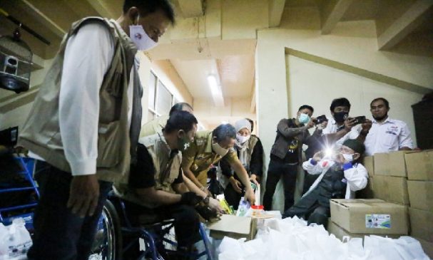 NPCI Kota Bandung Bagikan 500 Paket Bantuan Kepada Atlet dan Pengurus Paralimpic