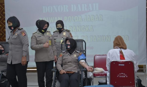 Sambut Hari Jadi Polwan Ke-72, Polwan Polda Jabar Gelar Baksos Donor Darah
