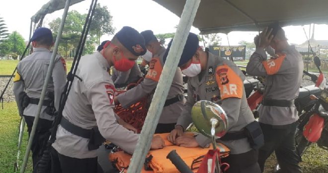 Sat Brimob Polda Jabar Siapkan Regu Siaga Tanggap Bencana