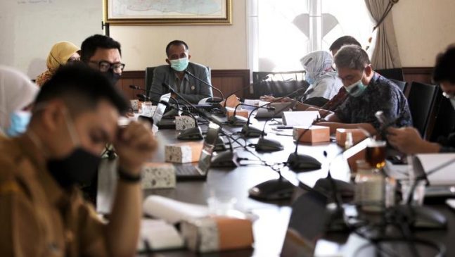 Pansus 7 DPRD Kota Bandung Gelar Raker Raperda Penataan dan Pengembangan Ekraf Kota Bandung