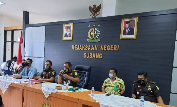 Diduga Korupsi Anggaran Perjalanan Dinas DPRD, Sekda Subang Ditahan Kejari Subang
