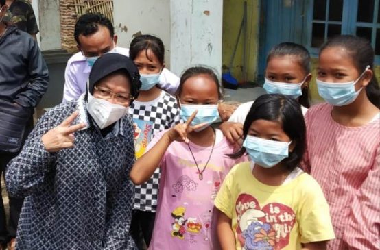 Bakti Sosial SMSI Bangun Jalan dan MCK Buat Warga Tersenyum