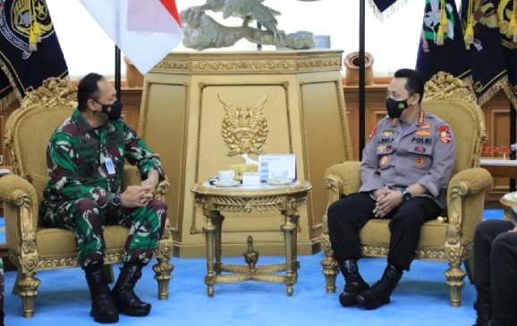 Giliran KSAU Disambangi Kapolri Jenderal Listyo Sigit