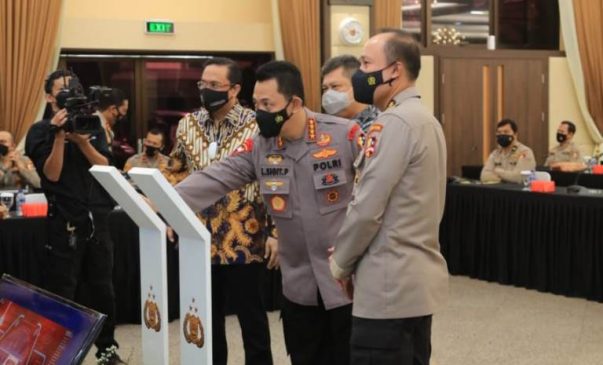 Kapolri Launching Aplikasi Dumas Presisi