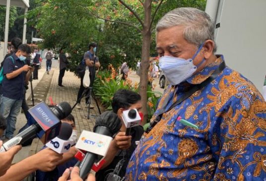 M. Nuh Tegaskan Agar UU ITE Dibuat Turunan Peraturan Pemerintah