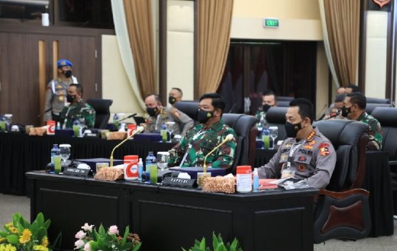 Rapim TNI-Polri 2021 Solidkan Barisan Mengawal Vaksinasi dan Pulihkan Ekonomi Nasional
