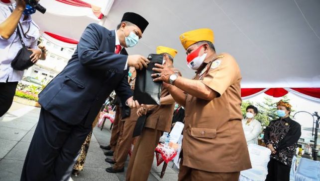 Oded Ajak Seluruh Elemen Masyarakat Gelorakan Semangat Bandung Lautan Api Lawan Pandemi