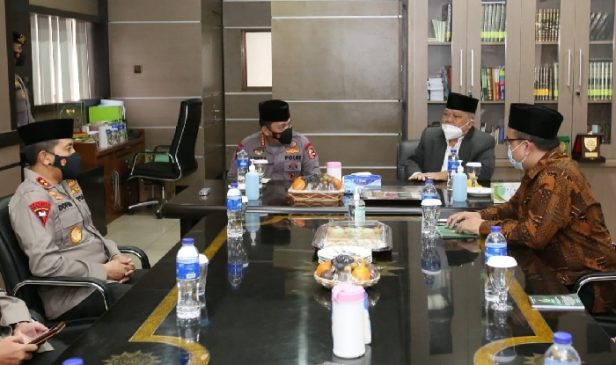 Kapolri Silaturahmi ke PP Persis, Minta Masyarakat Hilangkan Polarisasi