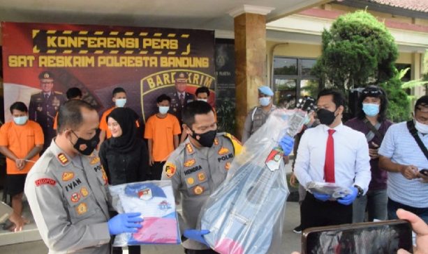 Polresta Bandung Tangkap Lima Pemuda Tersangka Pengeroyokan di Arjasari