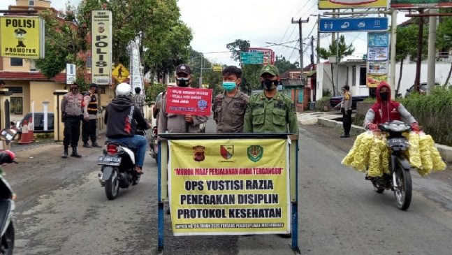 Polresta Bandung Gelar Operasi Yustisi di Jalan Raya Pasirjambu-Ciwidey