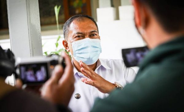 Wali Kota Bandung Pastikan Siap Disuntik Vaksin Covid-19