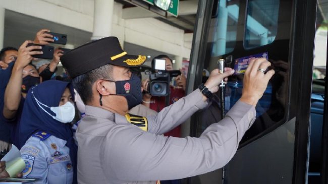 Ops Keselamatan Lodaya, Kapolres Tasikmalaya Kota Sidak di Terminal Bis Type A