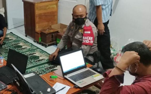Polresta Bandung Awasi Prokes Dalam Pelaksanaan Pengumpulan Zakat Fitrah
