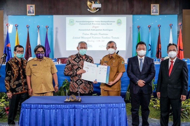 Tingkatkan Kualitas Pendidikan Vokasi, Disdik Jabar Tandatangani Kerja ...