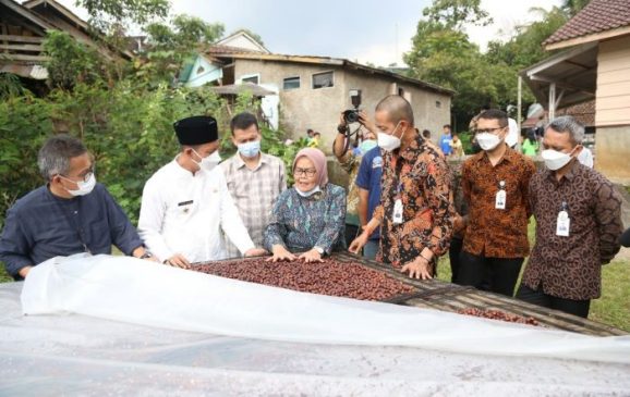 bjb Pererat Kerja Sama dengan Kelompok Tani Wanoja